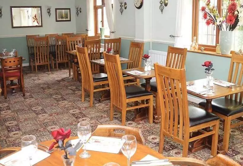 Aamiaismajoitus (B&B) Dog & Crook Braishfield