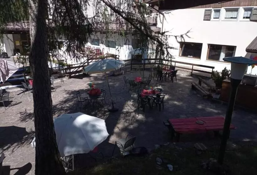 Hostel Il Pirata