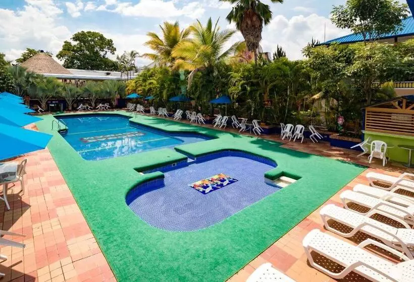 ホテル Ayenda 1132 Copiclub