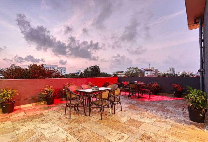 فندق Span International