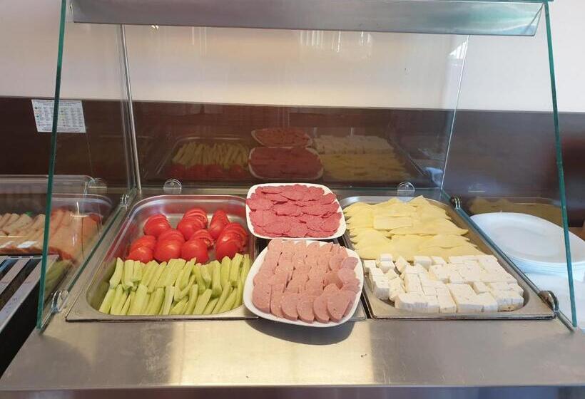 Apart Hotel Vechna R