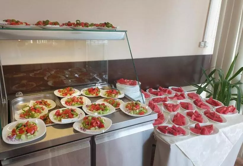 Apart Hotel Vechna R