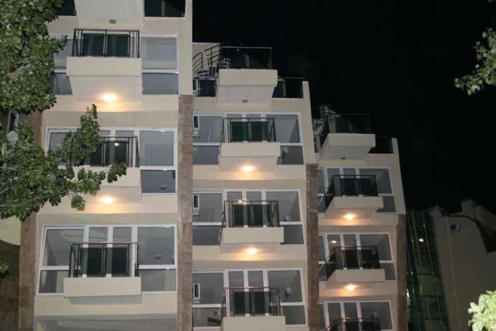 Apart Hotel Vechna R