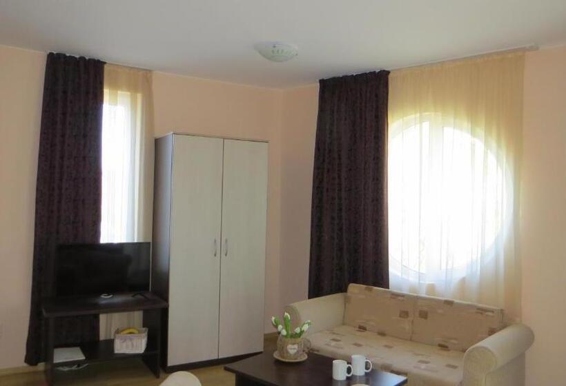 Apart Hotel Vechna R