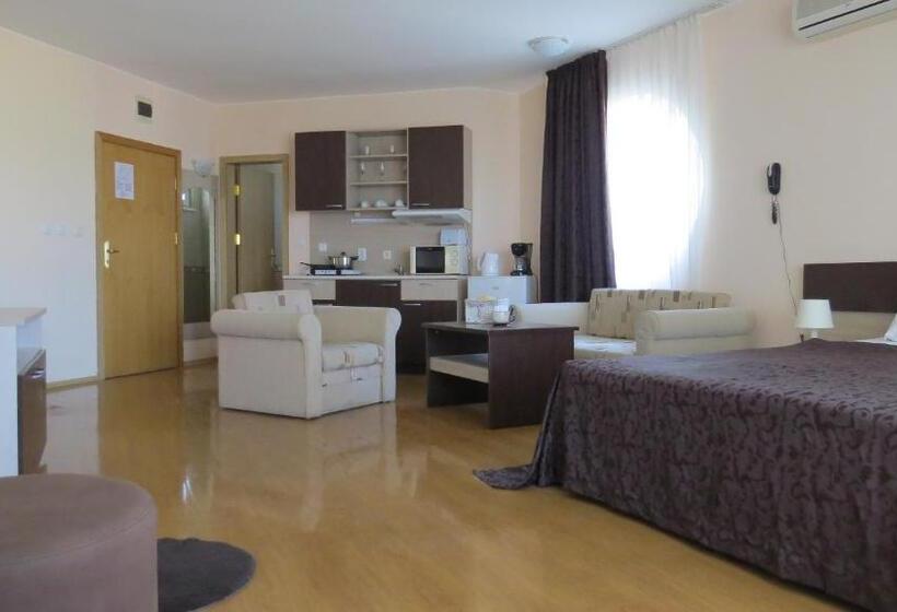 Apart Hotel Vechna R