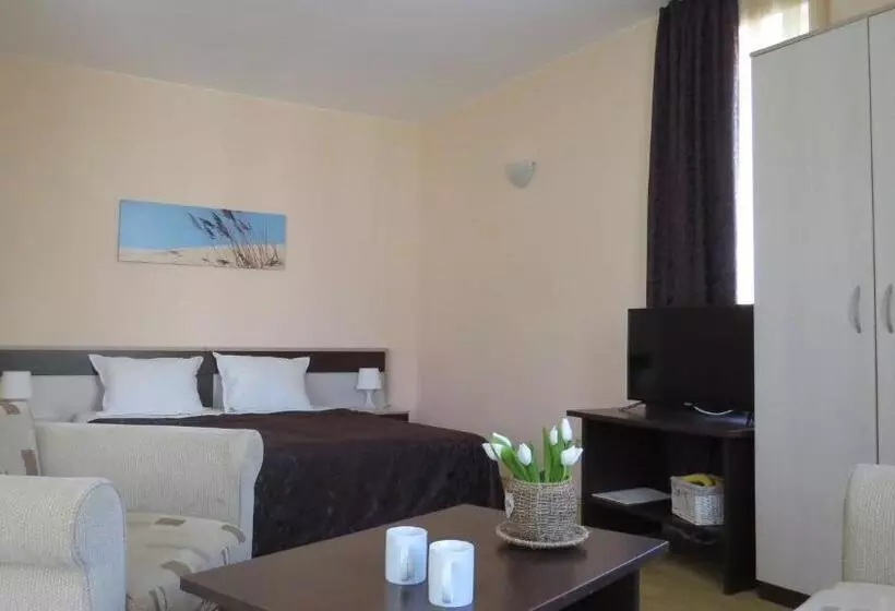 Apart Hotel Vechna R