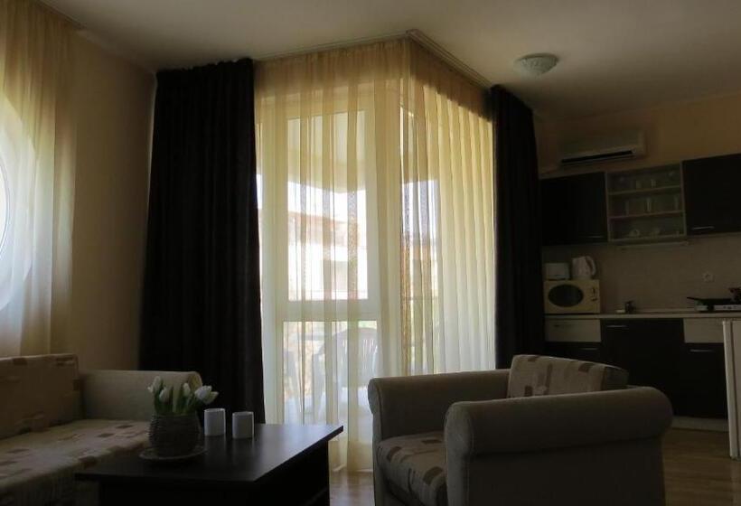 Apart Hotel Vechna R