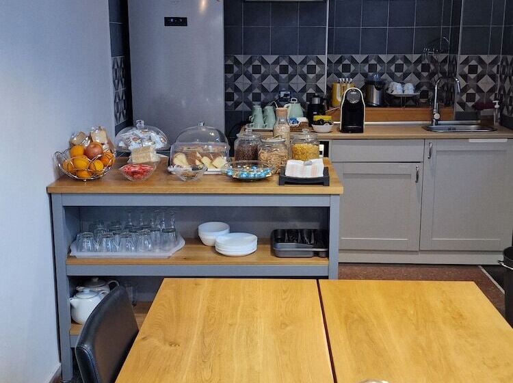 تختخواب و صبحانه Le Logge