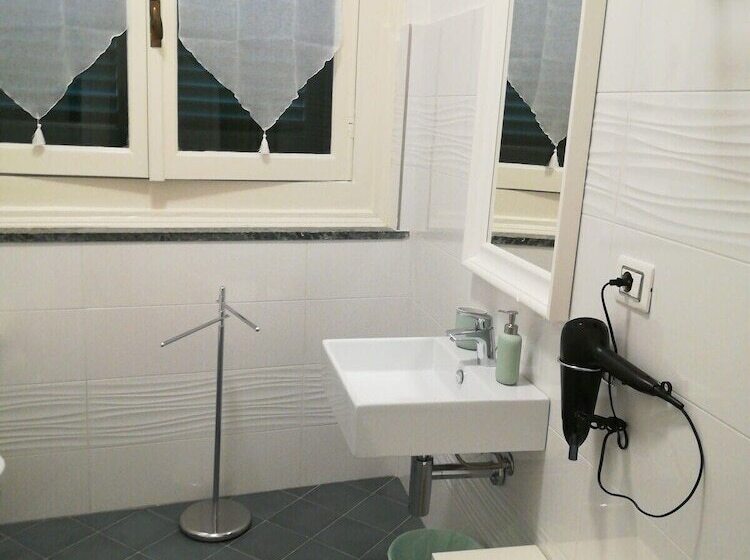 تختخواب و صبحانه Le Logge