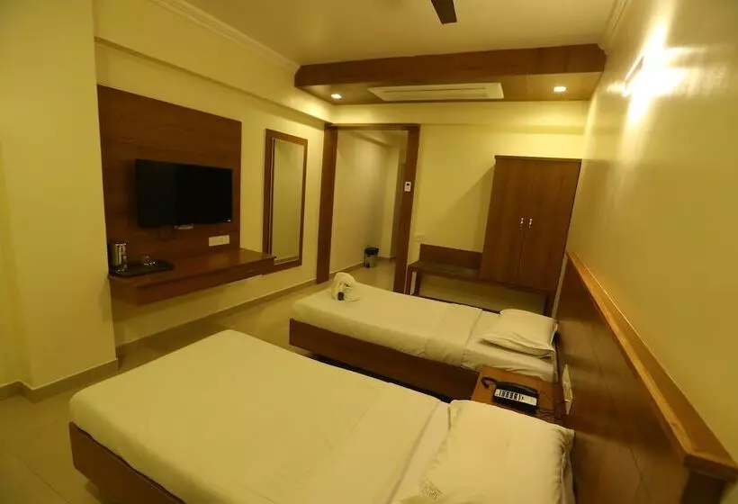 هتل Legend S Inn