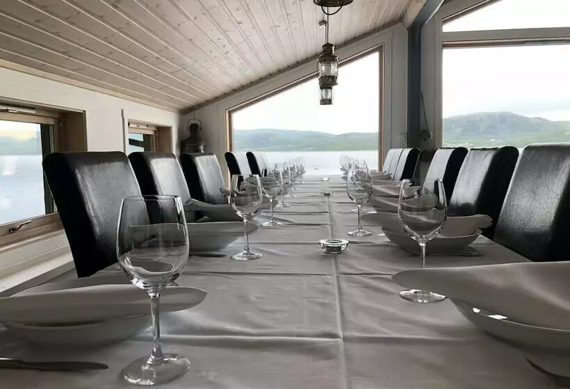 Jarfjord Sea Resort Kirkenes