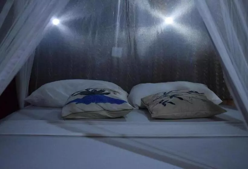 Hotelli Juani Beach Bungalows