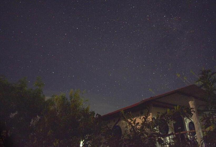 پانسیون Payande  Tatacoa