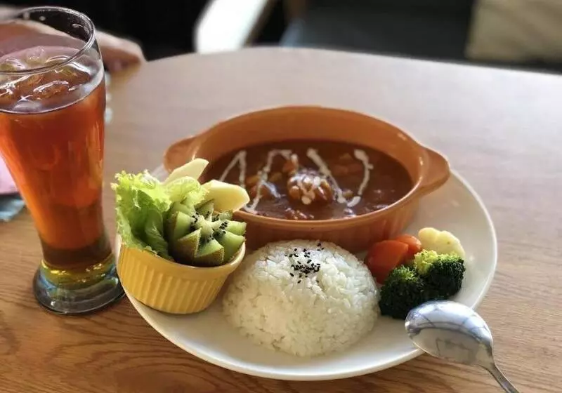 هاستل 湘品旅館xiang Pin Hotel 有人旅宿東大門夜市湘品館 無電梯無電視 訂房後請注意訊息加line聯繫我
