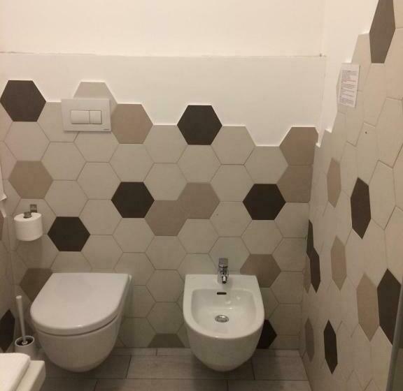 مبيت وإفطار Apeiron