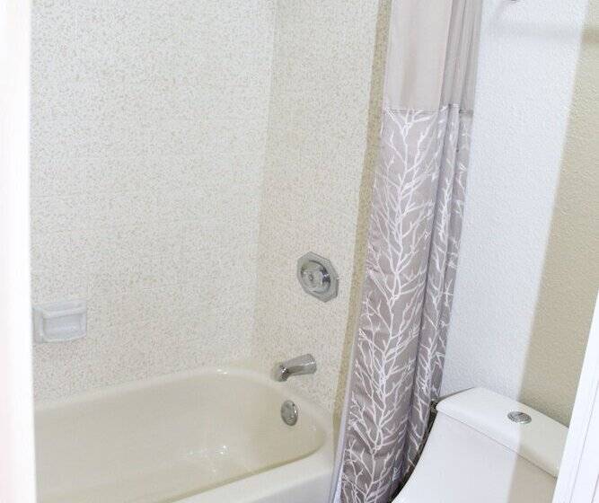 Мотель The Northern Inn