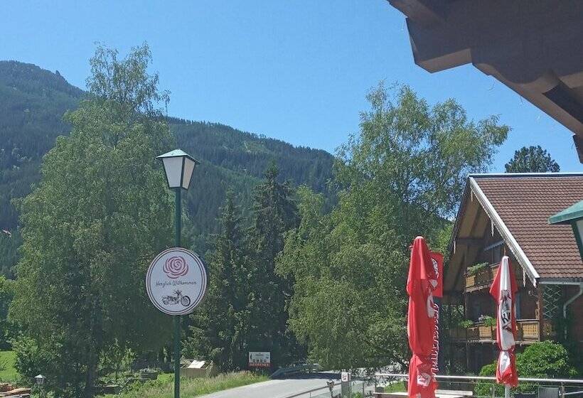 ペンション Wildrose