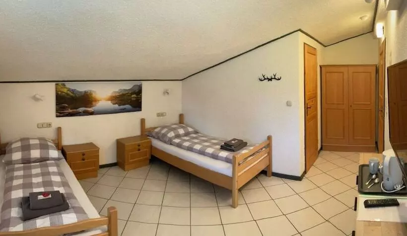 ペンション Wildrose