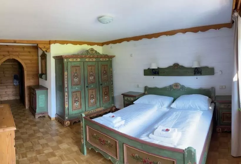 ペンション Wildrose