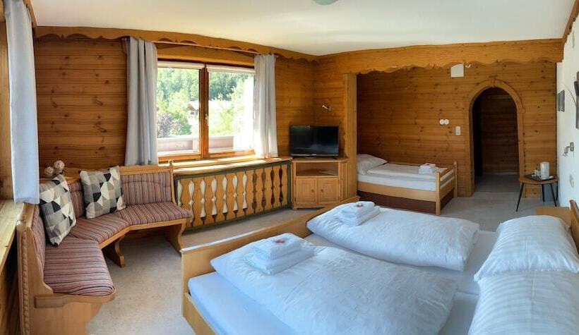 ペンション Wildrose