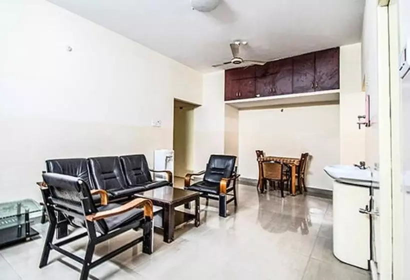 Fabhotel Aditya Yatri Nivas Nr Tirupati Railway Station
