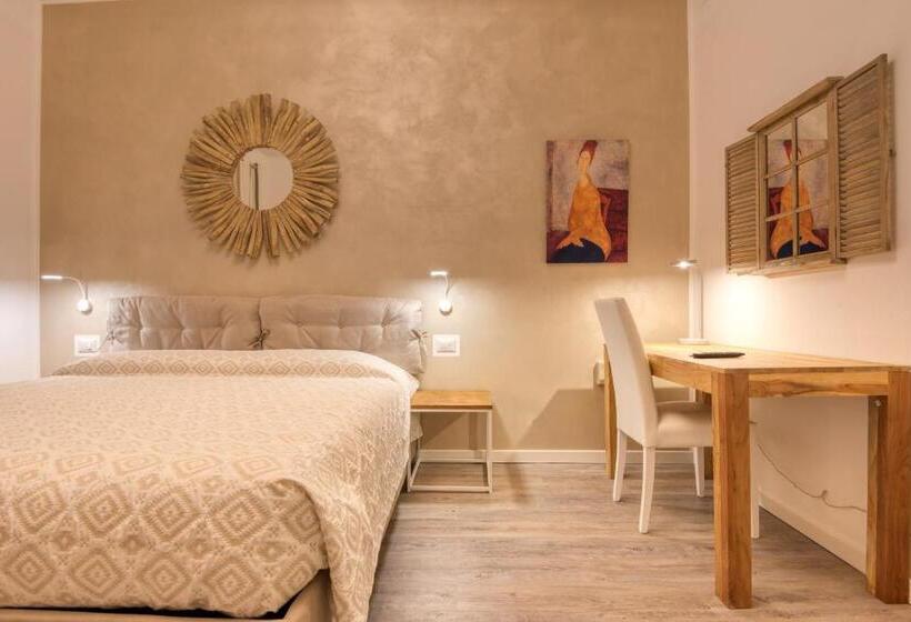 Pensió Maison Castelli