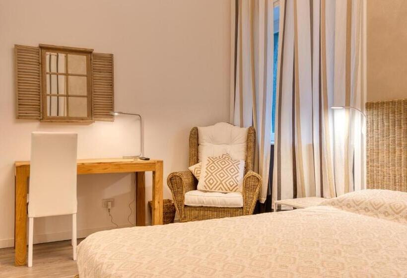 Pensió Maison Castelli