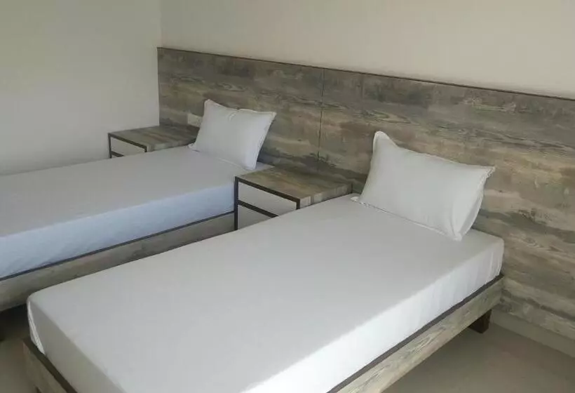 تختخواب و صبحانه Pride Home