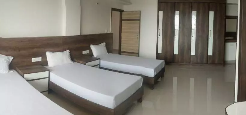 تختخواب و صبحانه Pride Home