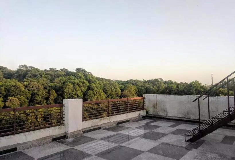 تختخواب و صبحانه Pride Home