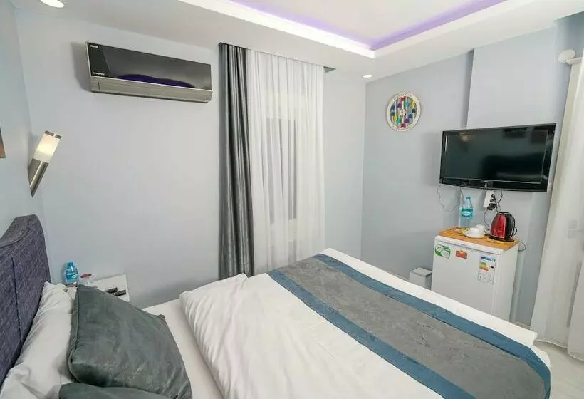 تختخواب و صبحانه Robin Hood