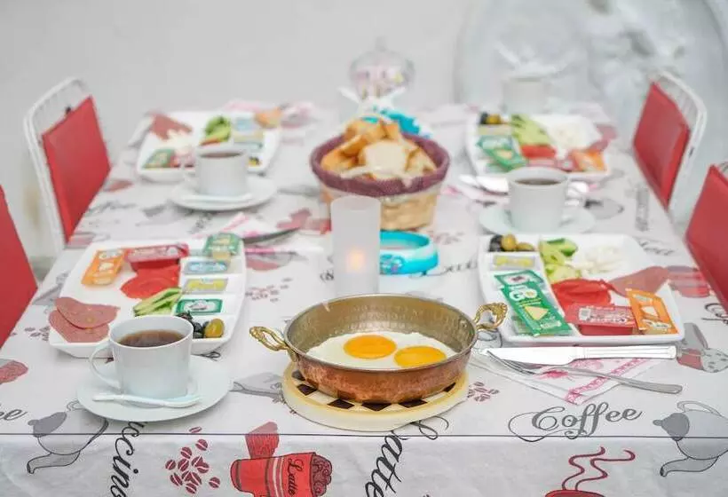 تختخواب و صبحانه Robin Hood