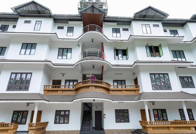 فندق Enroute Thekkady