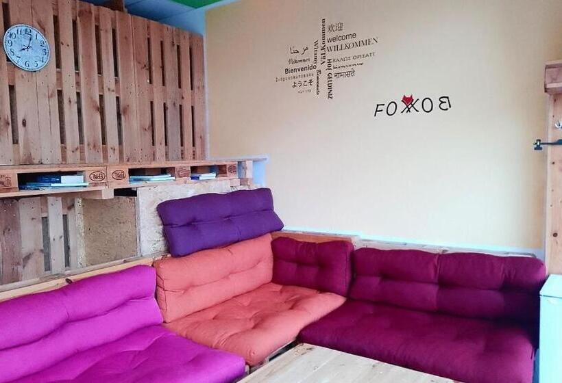 هتل Fox Box I Capsule Apt