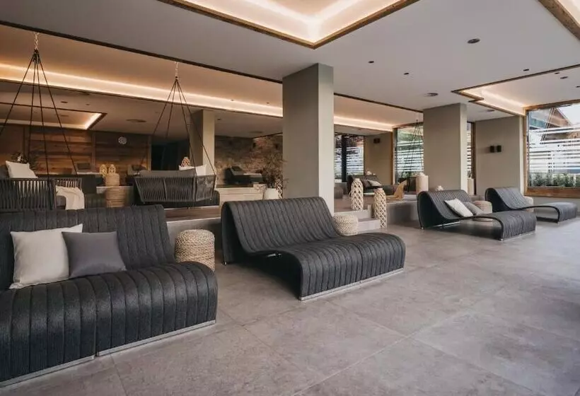 ホテル Vaya Fieberbrunn