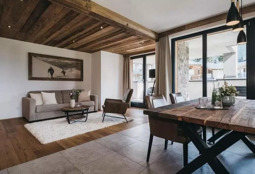 ホテル Vaya Fieberbrunn