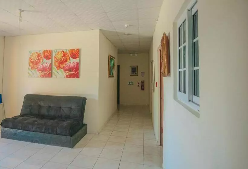 پانسیون Residencial El Viajero