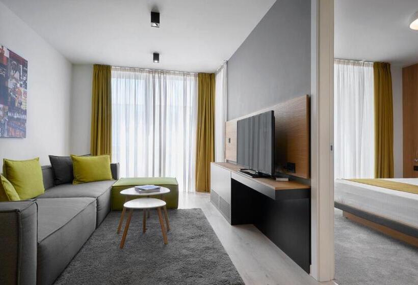 Adella Boutique Hotel   Free Secured Parking