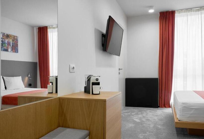 Adella Boutique Hotel   Free Secured Parking