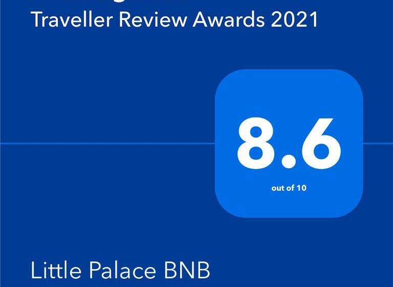 تختخواب و صبحانه Little Palace Bnb