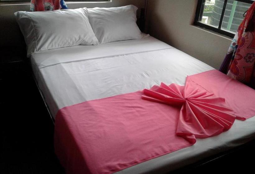 تختخواب و صبحانه Little Palace Bnb