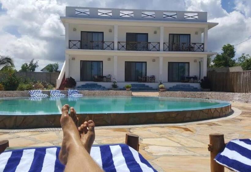 Hotel Lucrezia's Garden Zanzibar