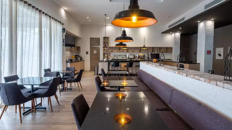 Hotelli Staybridge Suites   Villahermosa Tabasco, An Ihg