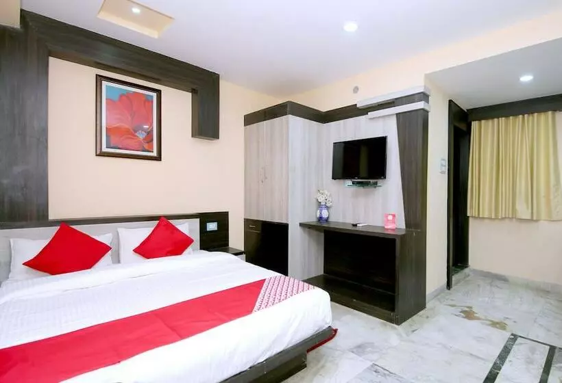 Oyo 24339 Hotel Vega