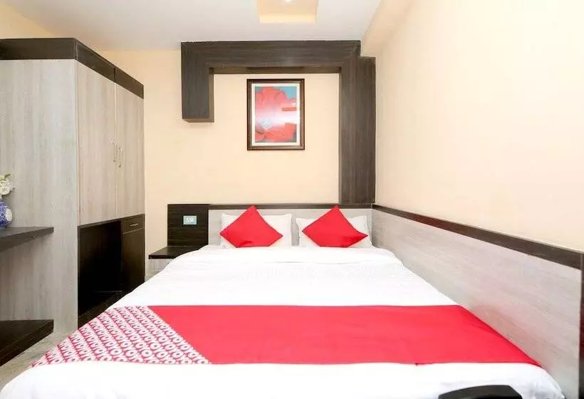 Oyo 24339 Hotel Vega