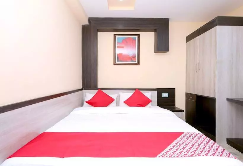 Oyo 24339 Hotel Vega
