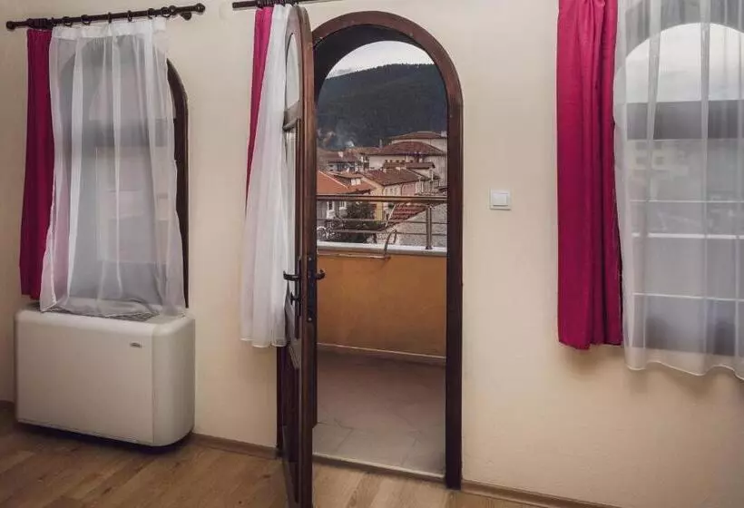 ペンション Sky Garden House