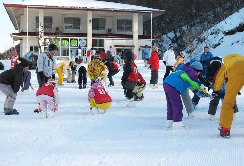ユースホステル 森林公園スイス村 青少年 山の家