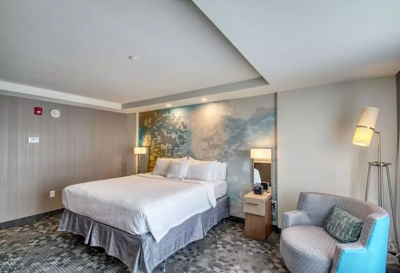 هتل Courtyard By Marriott Fargo
