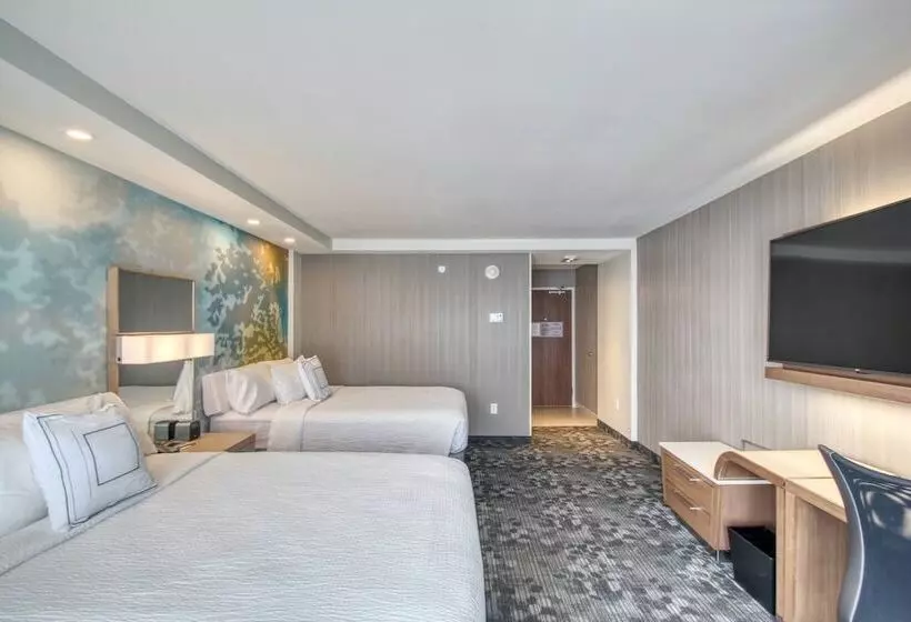 هتل Courtyard By Marriott Fargo